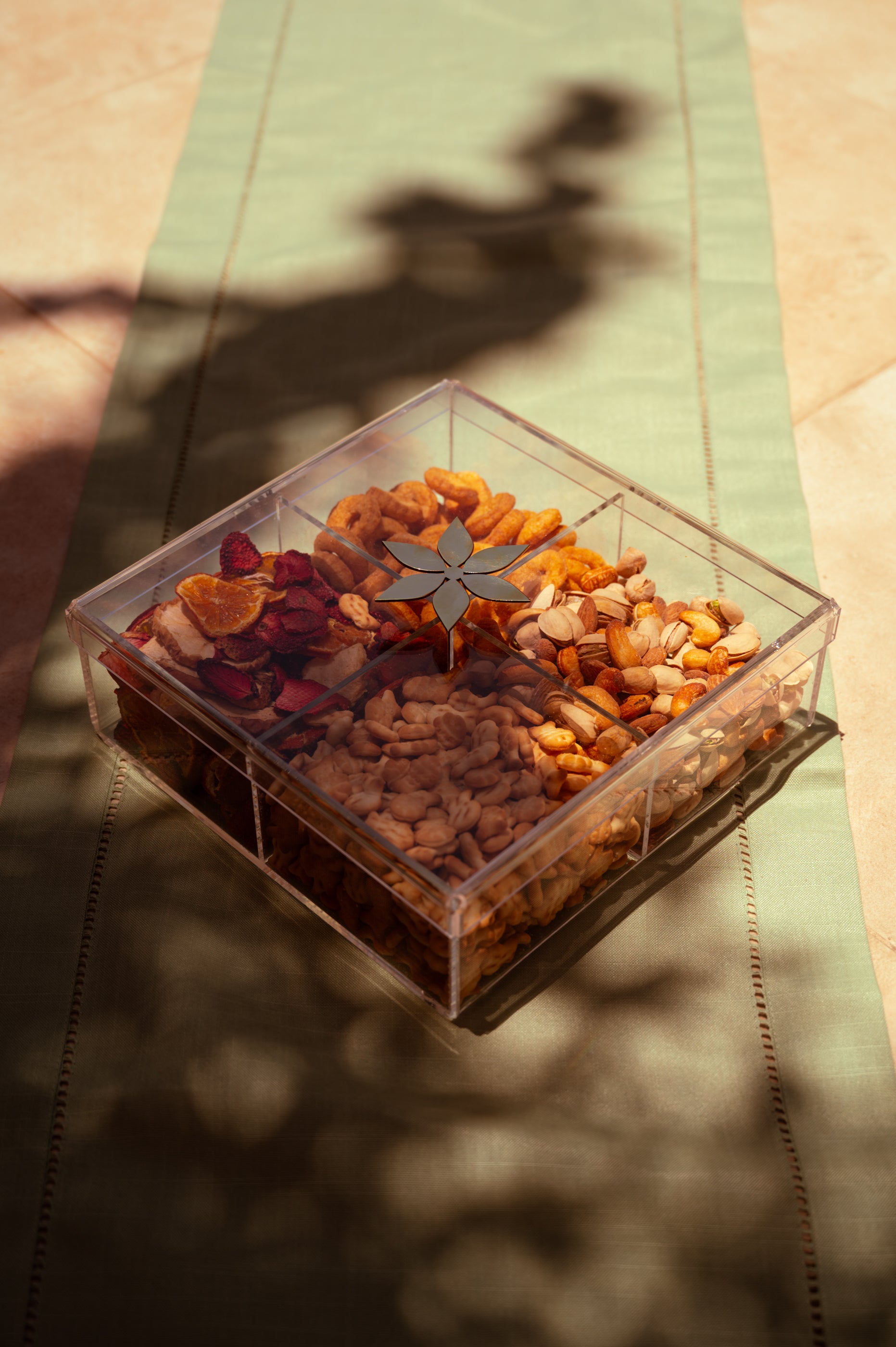 Floral Plexi Box
